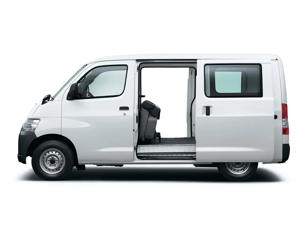 Toyota Lite Ace 2023 available for rent in Sri Lanka thumbnail 2