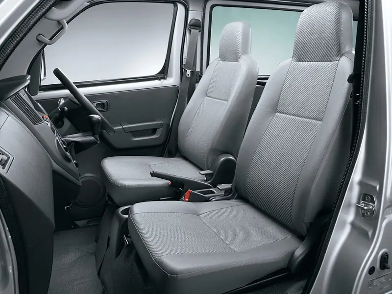 Toyota Lite Ace 2023 available for rent in Sri Lanka thumbnail 3